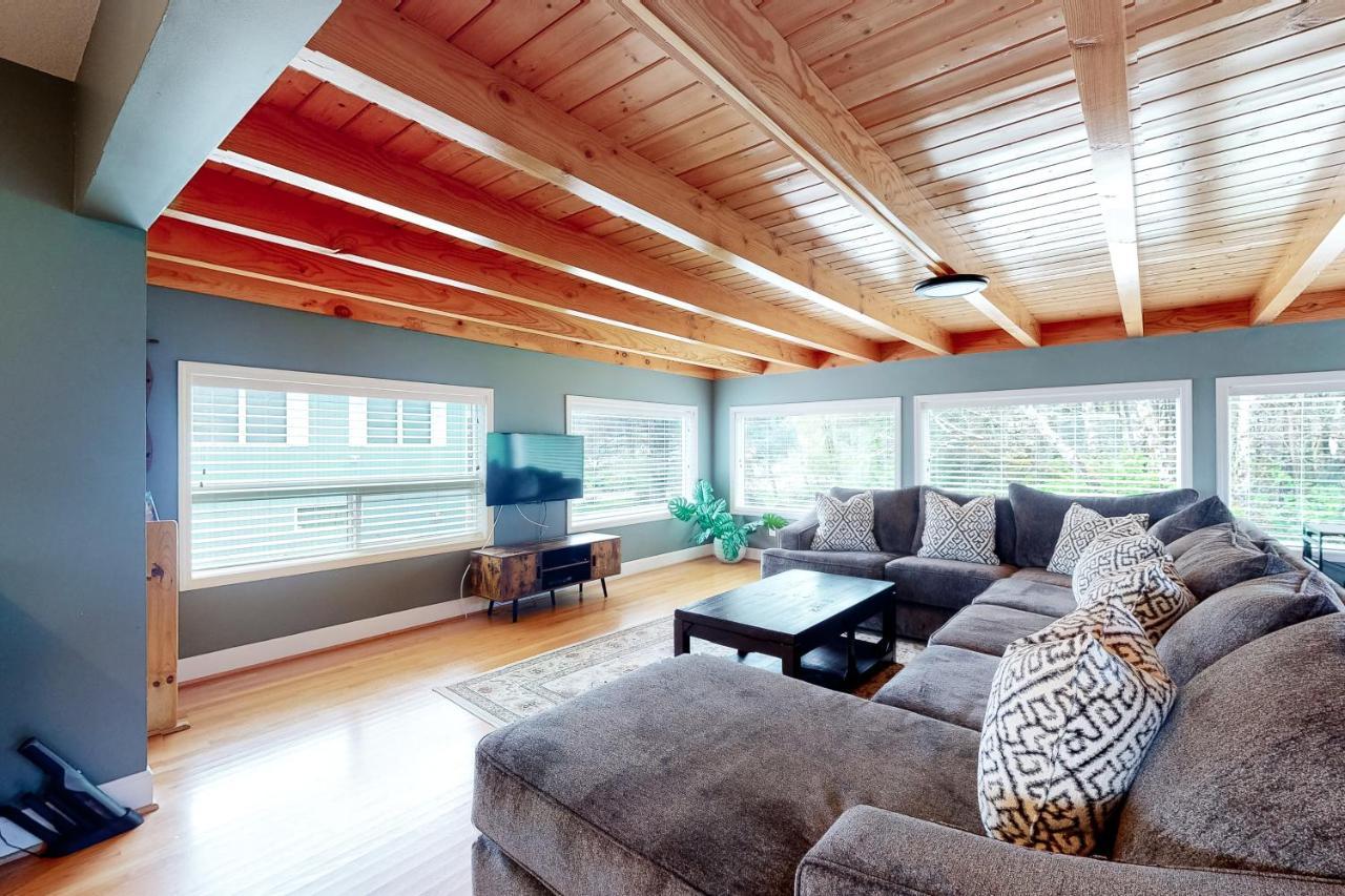 Rocky Beach House By The Cove Seaside Bagian luar foto
